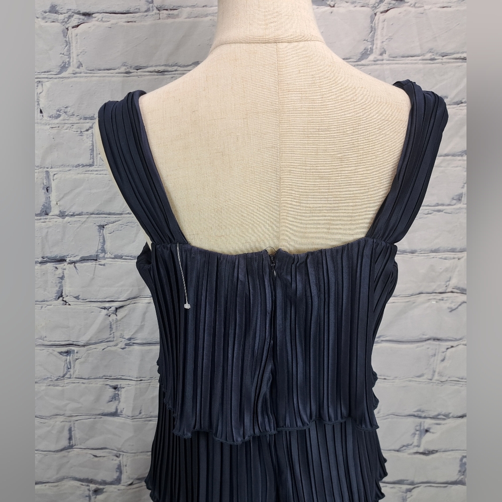NEW DKNY Sleeveless Square Neck Tiered Ruffle Pleated Swing Dress Navy 6 US - Picture 8 of 16